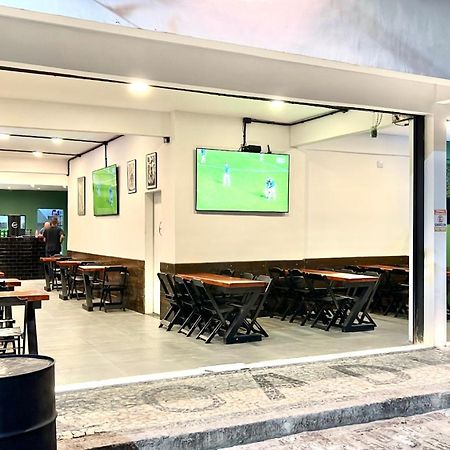 Gadhega'S Hotel Salvador Ngoại thất bức ảnh